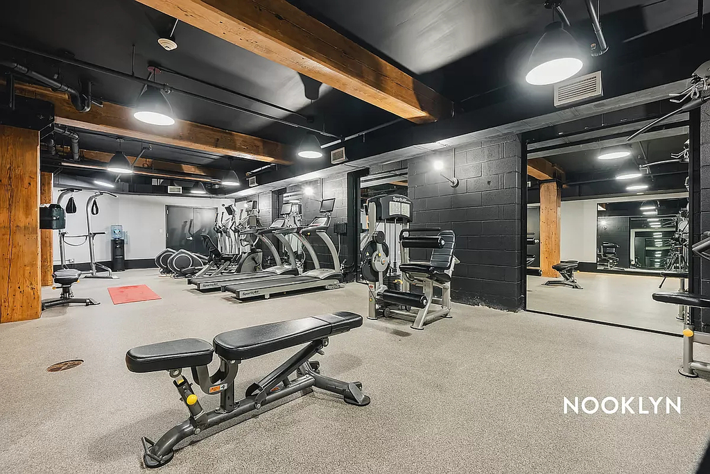 485 Keap Street - Photo 8