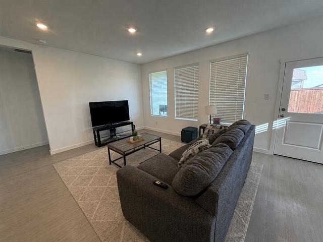 14184 Hammersmith Street - Photo 3