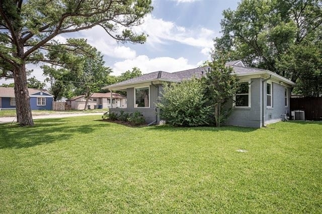 3950 Hawick Lane - Photo 1