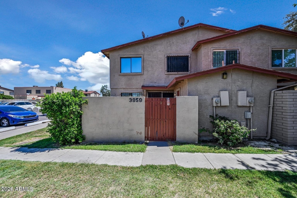 3959 W Palomino Road - Photo 1