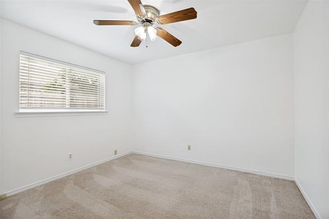 7726 Dentcrest Drive - Photo 9