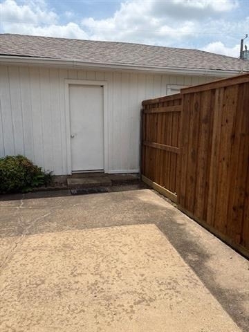 7726 Dentcrest Drive - Photo 15