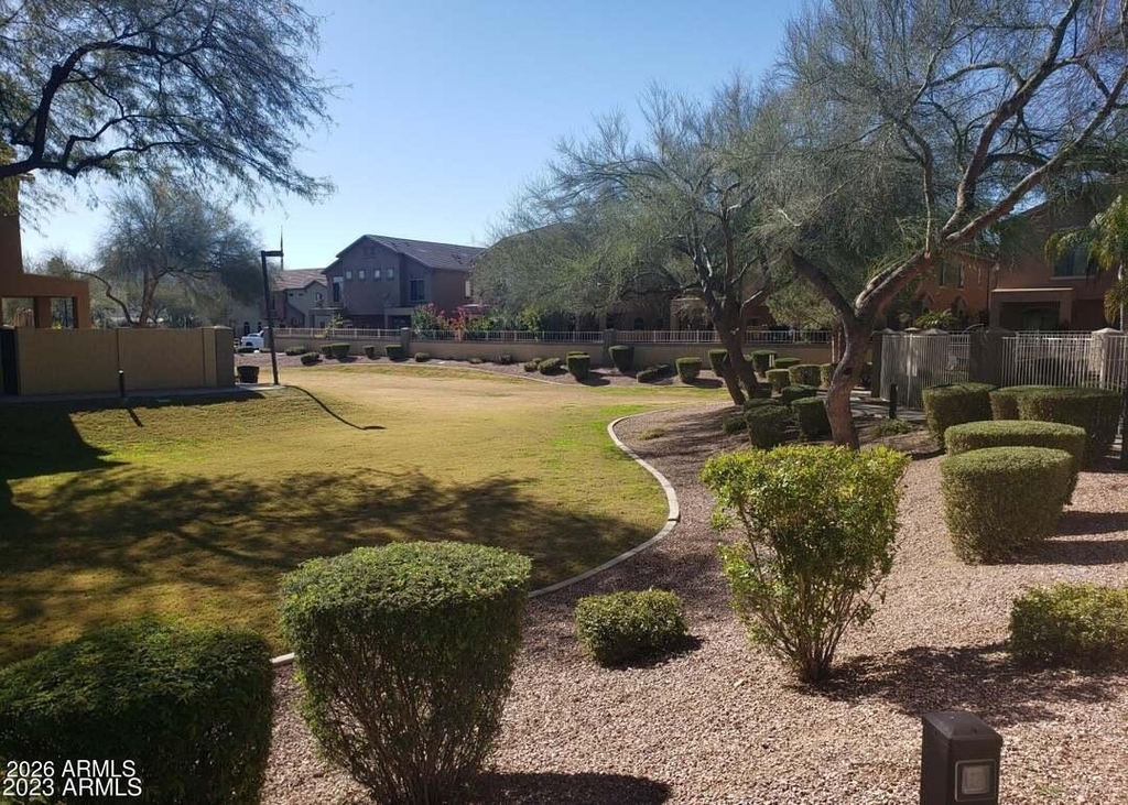 2150 E Bell Road - Photo 26