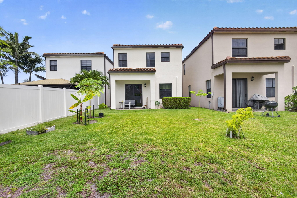4009 Sequoia Place - Photo 12