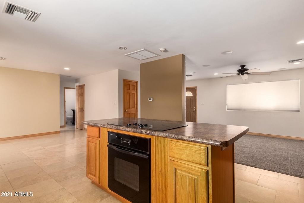 1608 W Inverness Drive - Photo 6