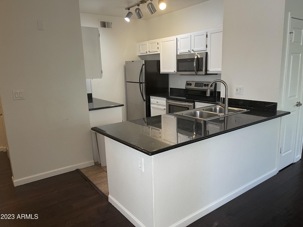 7009 E Acoma Drive - Photo 5