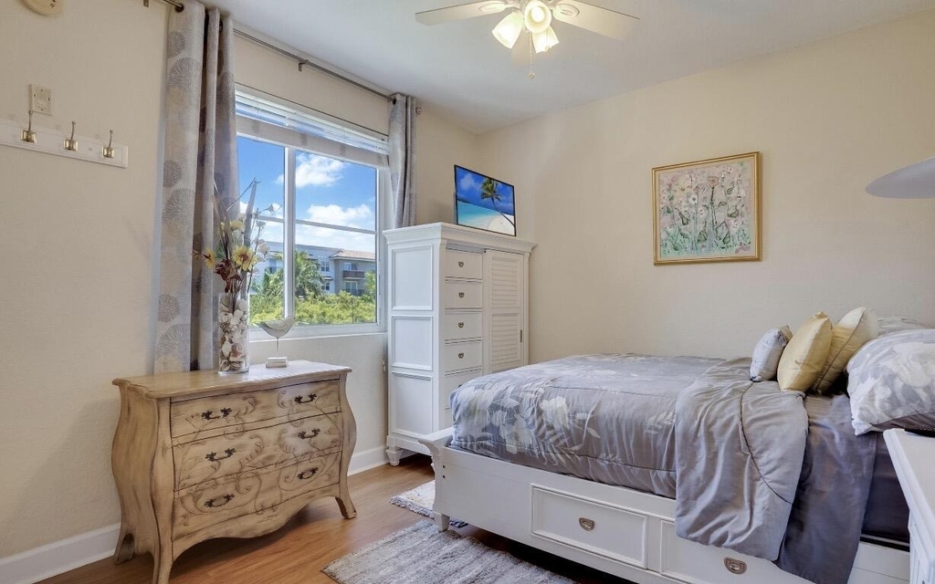 1690 Renaissance Commons Boulevard - Photo 4
