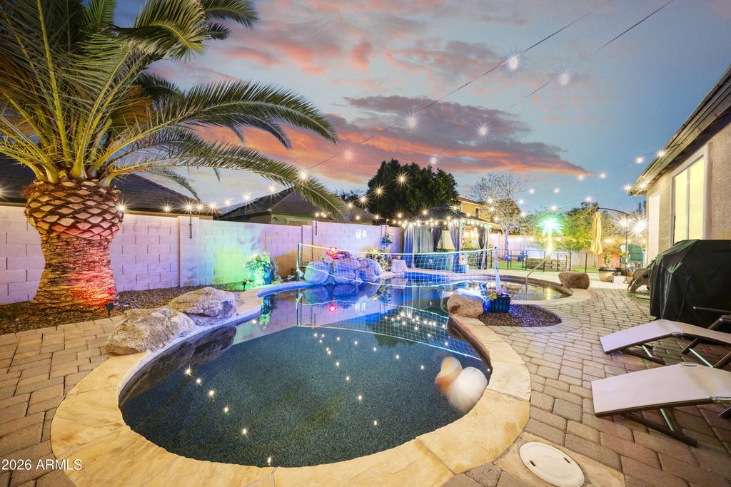 17239 W Ironwood Street - Photo 0