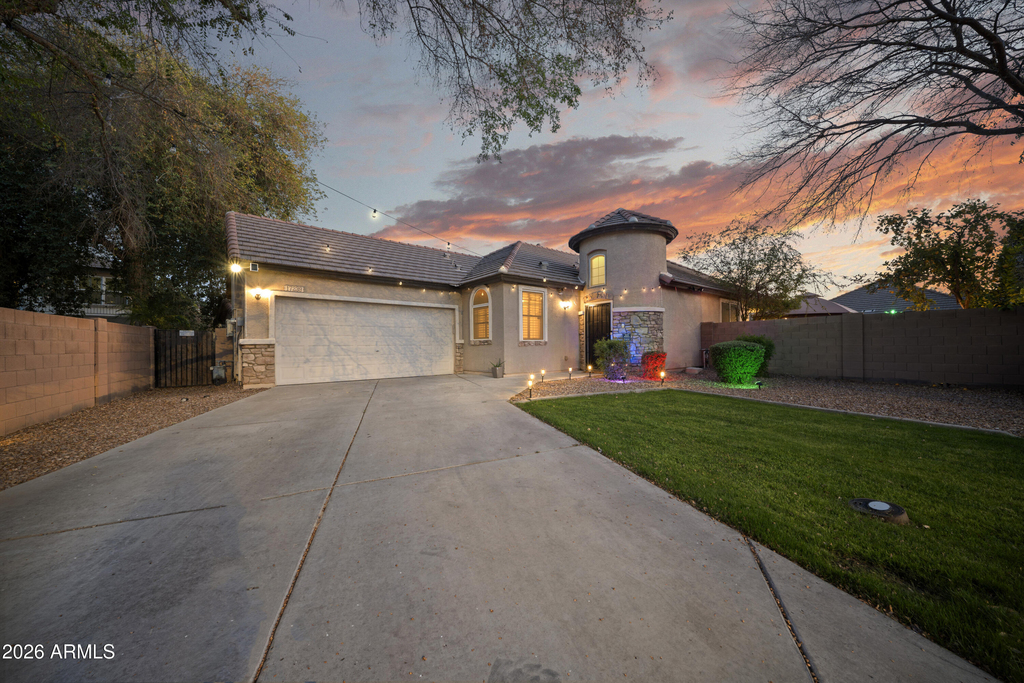 17239 W Ironwood Street - Photo 38