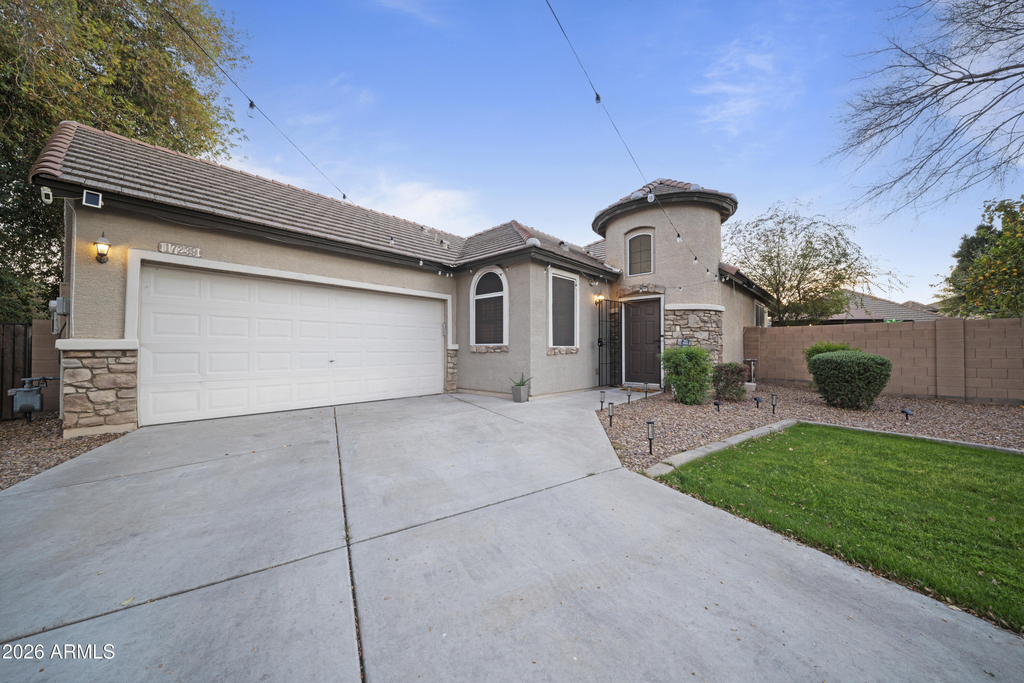 17239 W Ironwood Street - Photo 31