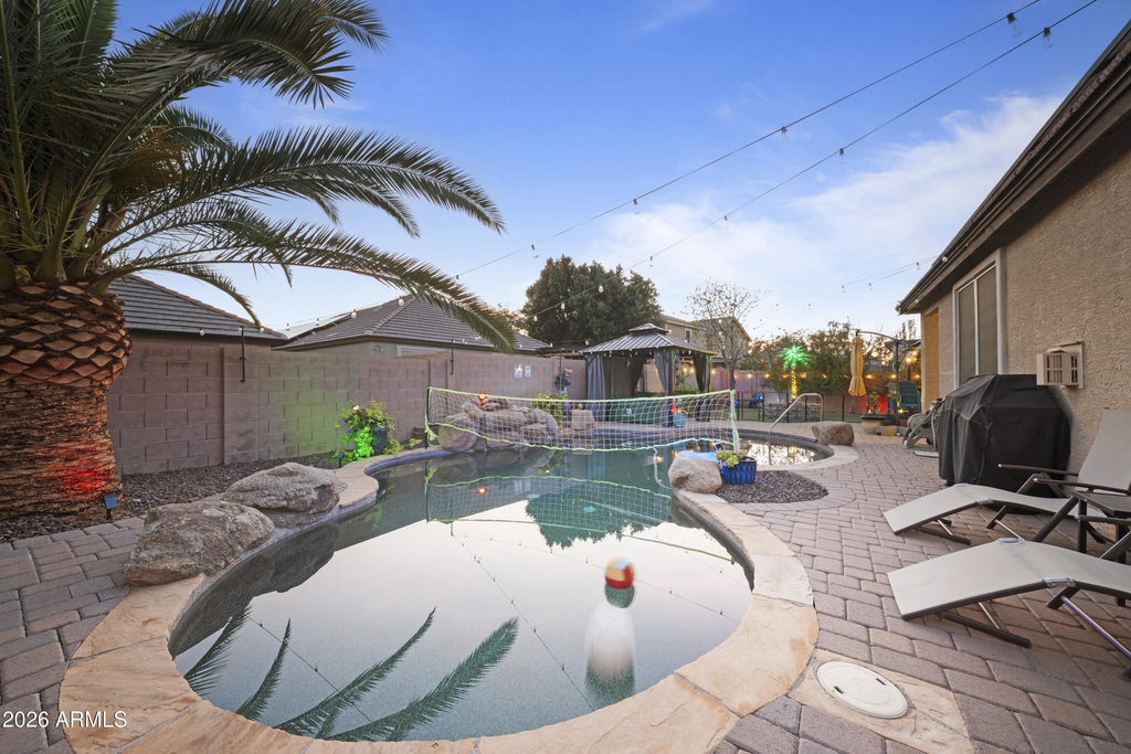 17239 W Ironwood Street - Photo 34