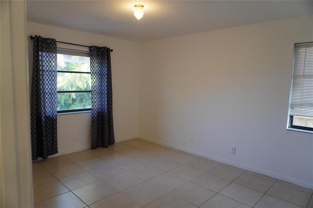 5600 N Park - Photo 6