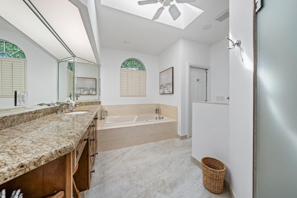 114 Waters Edge Drive - Photo 16
