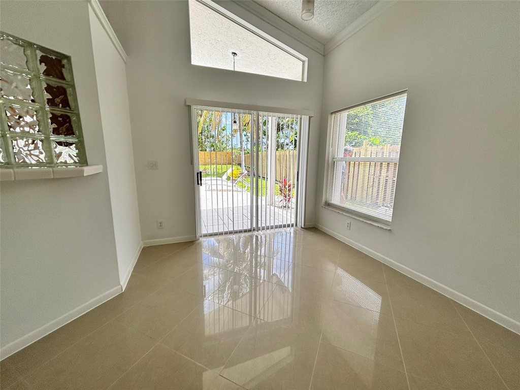 2990 Nw 68th Avenue - Photo 34