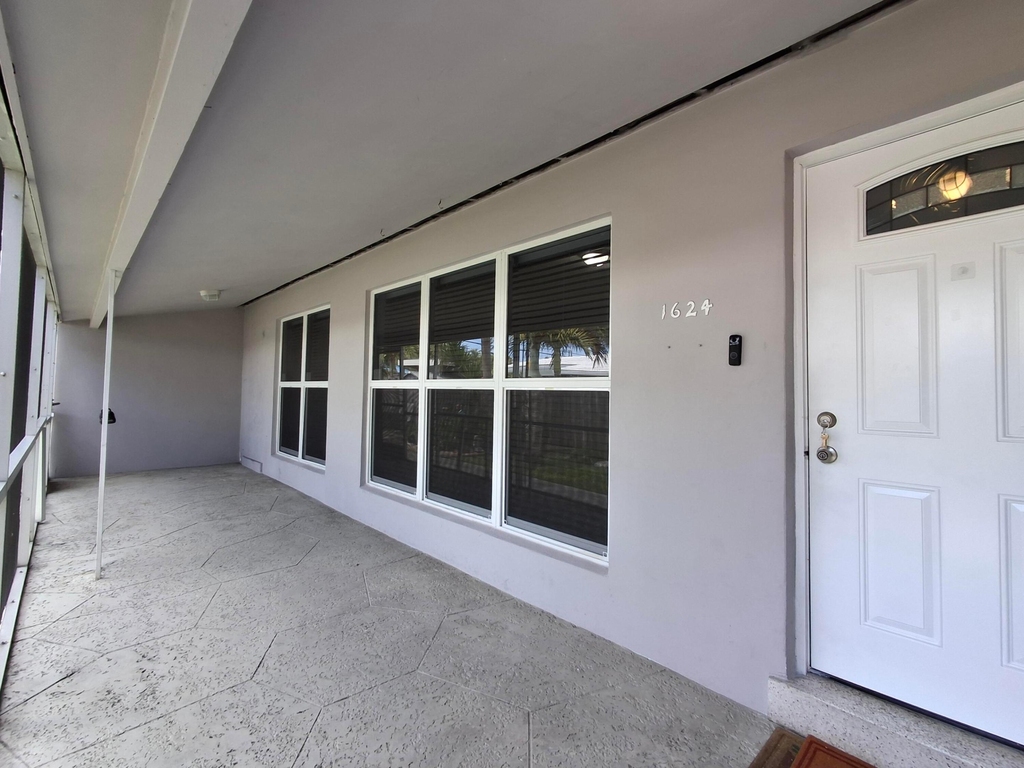 1624 Ne 25th Street - Photo 17