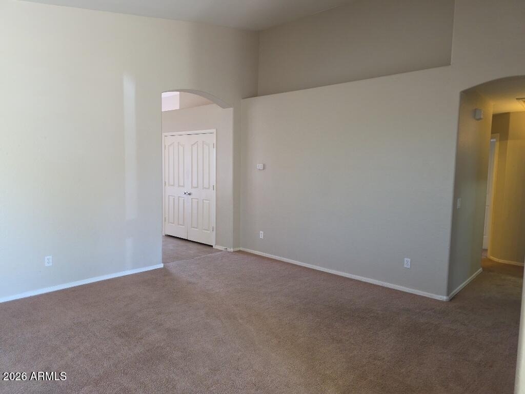 3135 N 127th Avenue - Photo 5