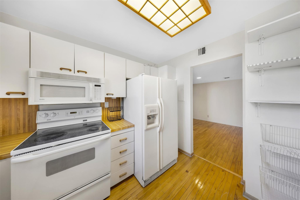 18181 Ne 31st Court - Photo 13