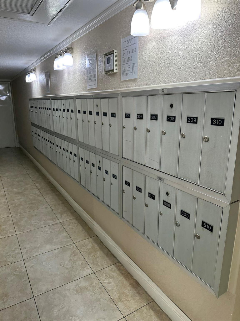 2651 S Course Drive - Photo 31