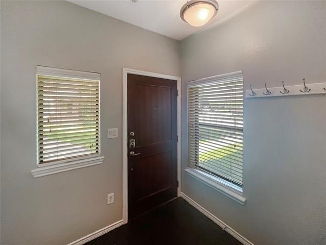 1207 Beaconsfield Lane - Photo 2