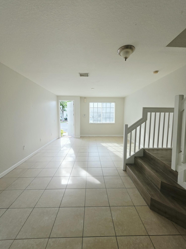 4154 Napoli Lake Drive - Photo 5