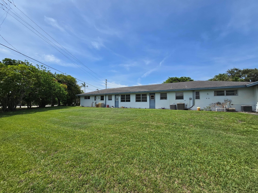 800 Ibis Way - Photo 8