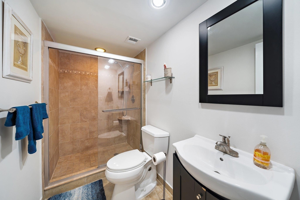 301 Lake Shore Drive - Photo 34