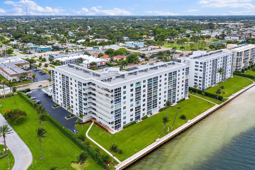 301 Lake Shore Drive - Photo 54