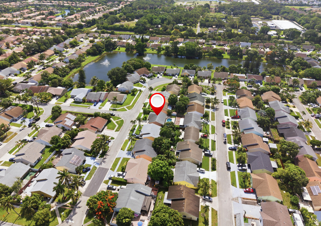 5635 Lake George Place - Photo 40