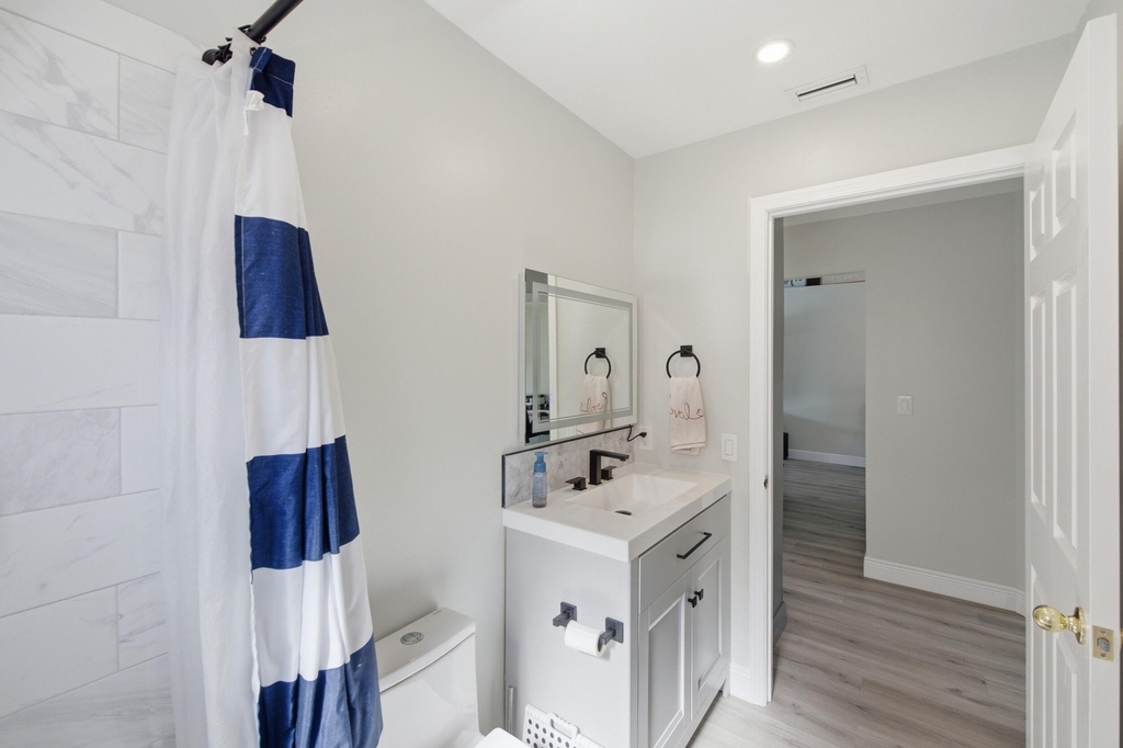 5635 Lake George Place - Photo 24
