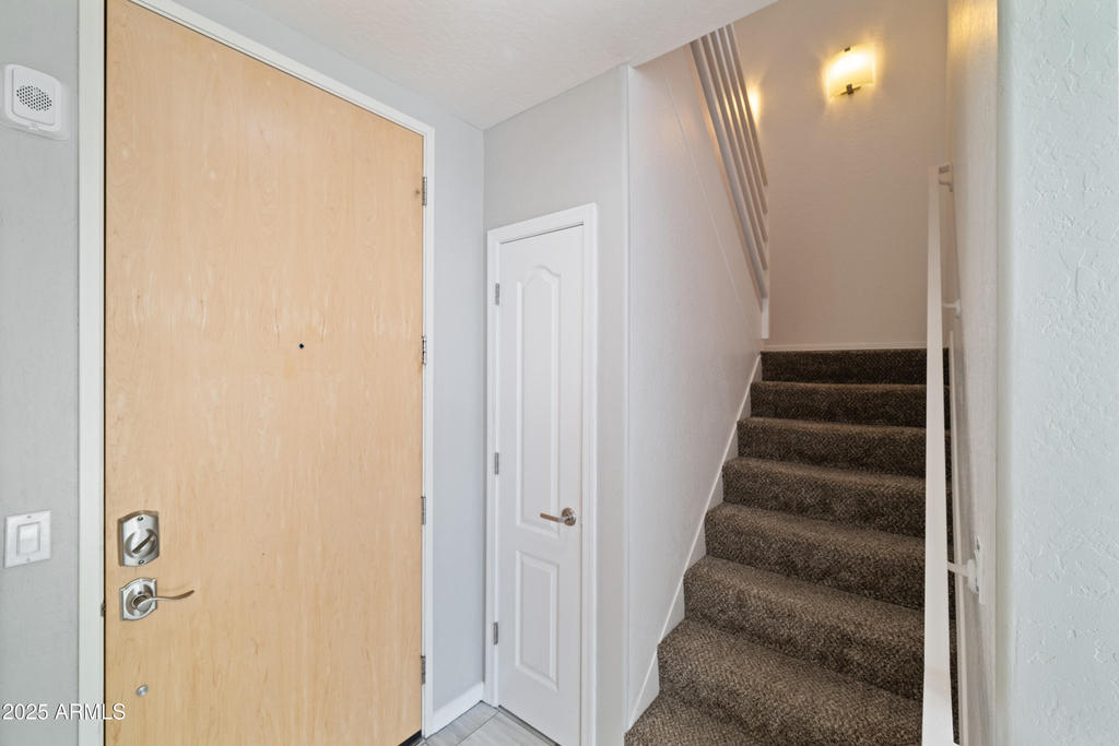 17 W Vernon Avenue - Photo 14