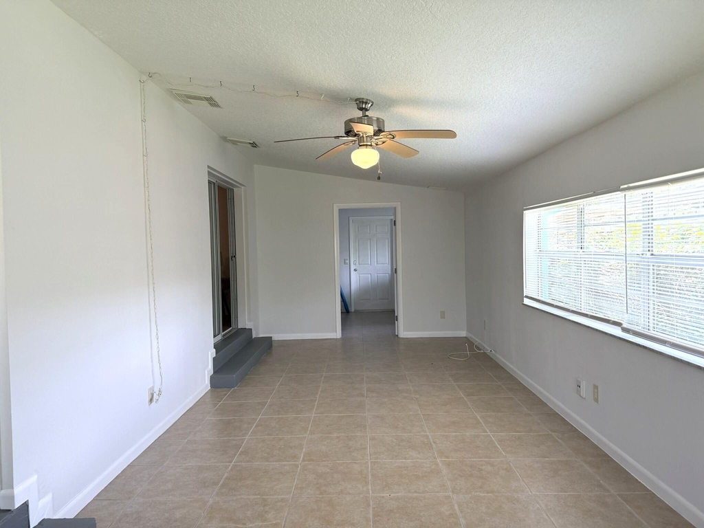 1115 Hernando Street - Photo 12
