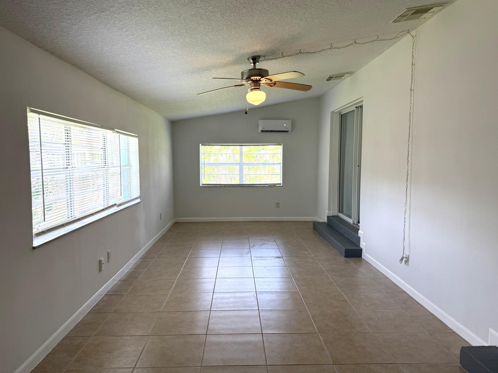 1115 Hernando Street - Photo 13