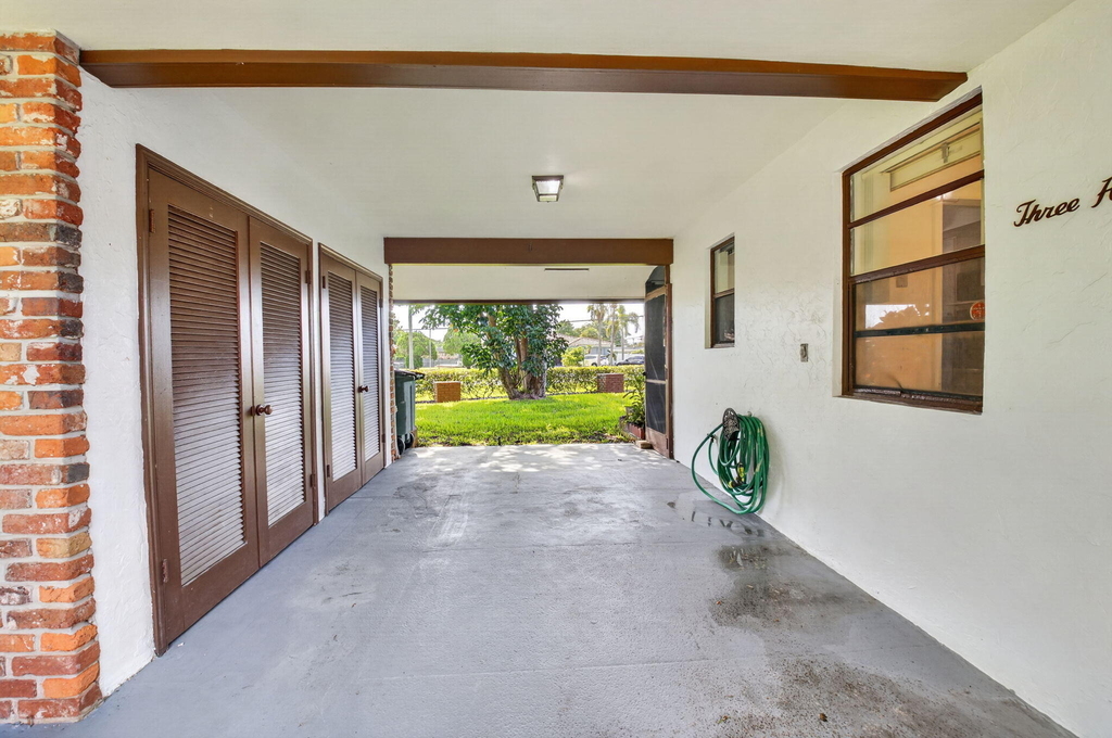 300 Nw 42nd Street - Photo 25