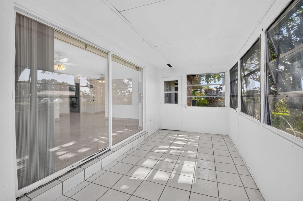 300 Nw 42nd Street - Photo 21