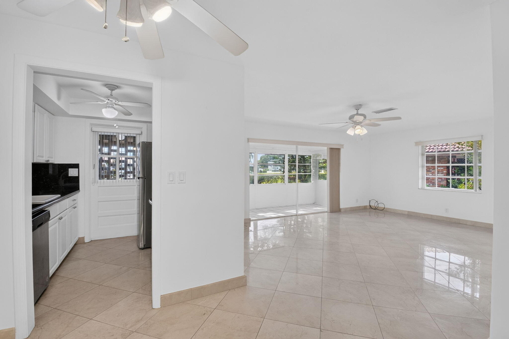 300 Nw 42nd Street - Photo 27