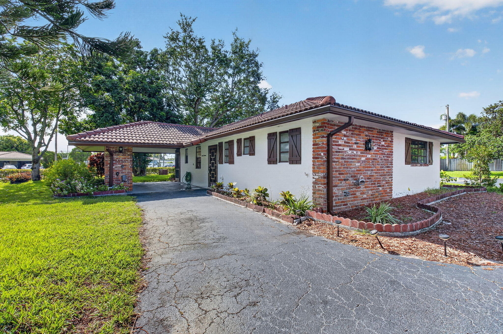 300 Nw 42nd Street - Photo 23