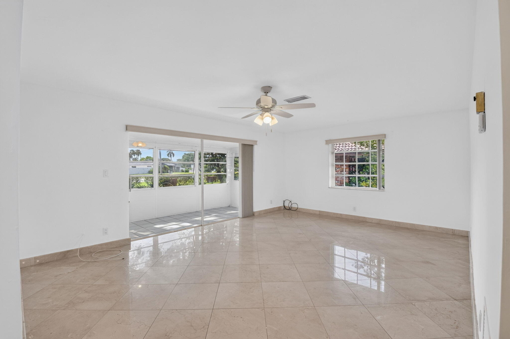 300 Nw 42nd Street - Photo 28