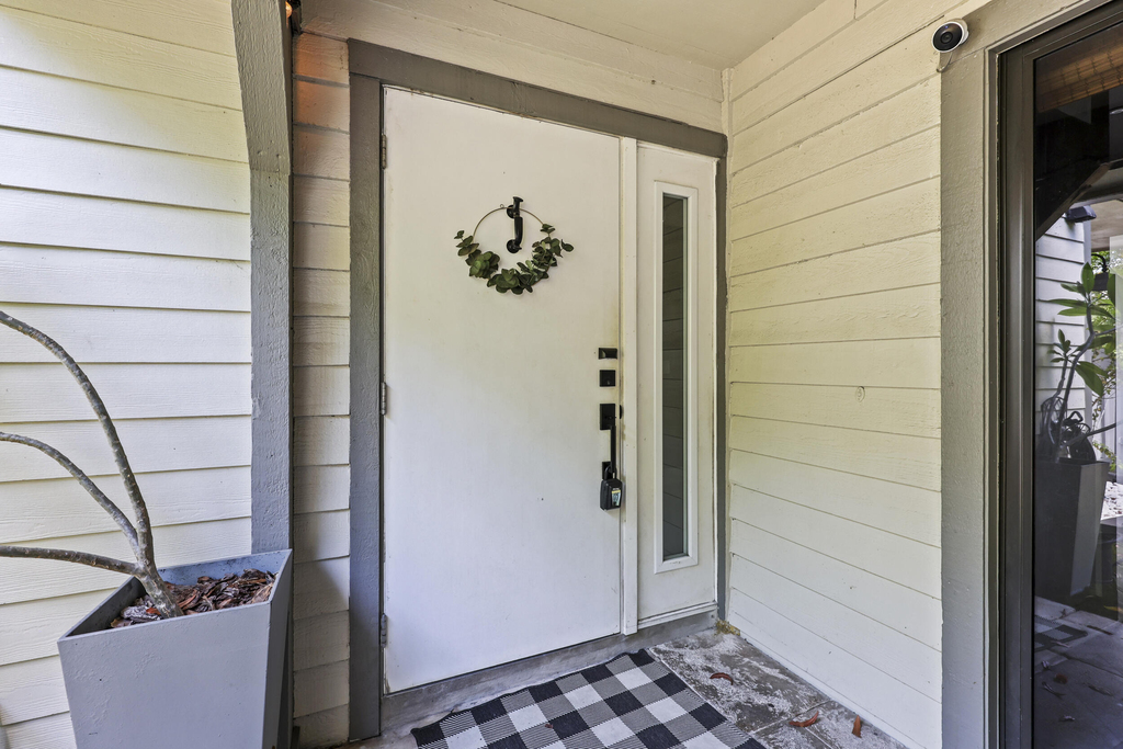 13400 Bedford Mews Court - Photo 4