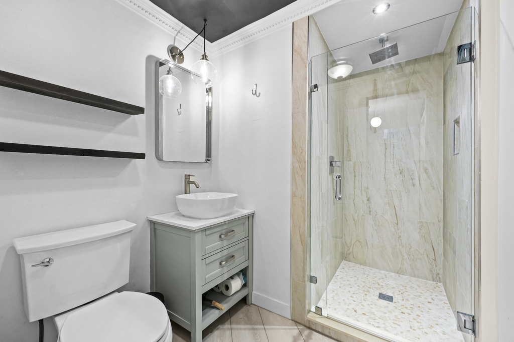 13400 Bedford Mews Court - Photo 7