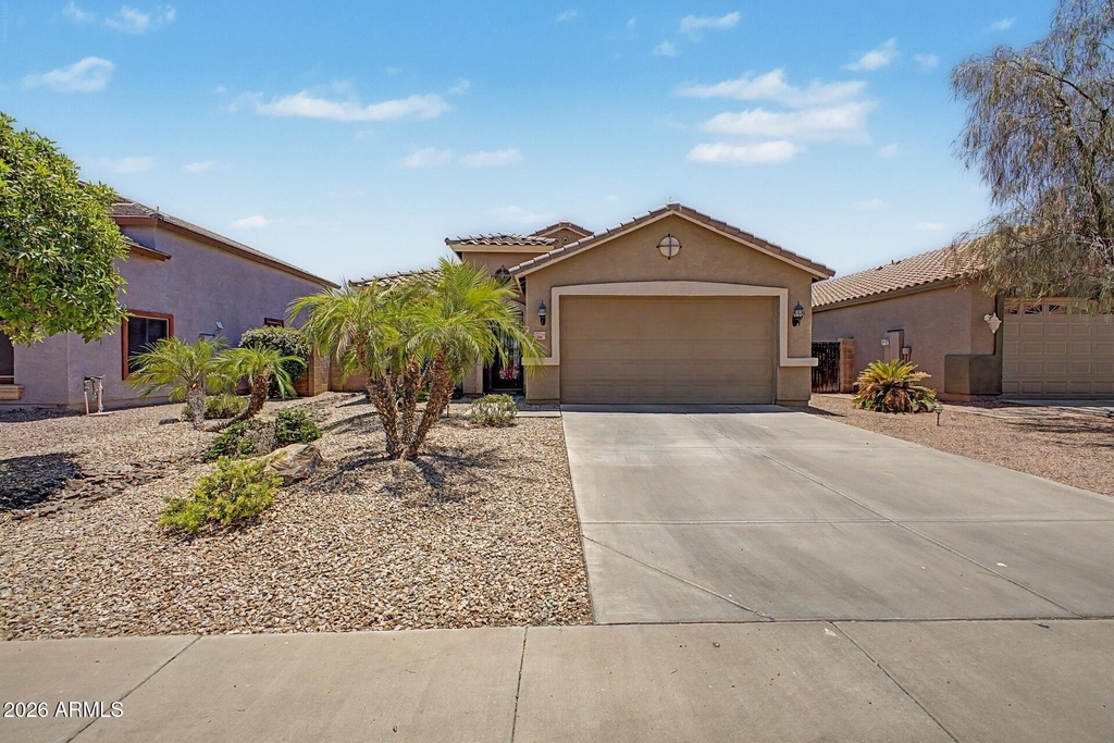 731 W Mesquite Tree Lane - Photo 0