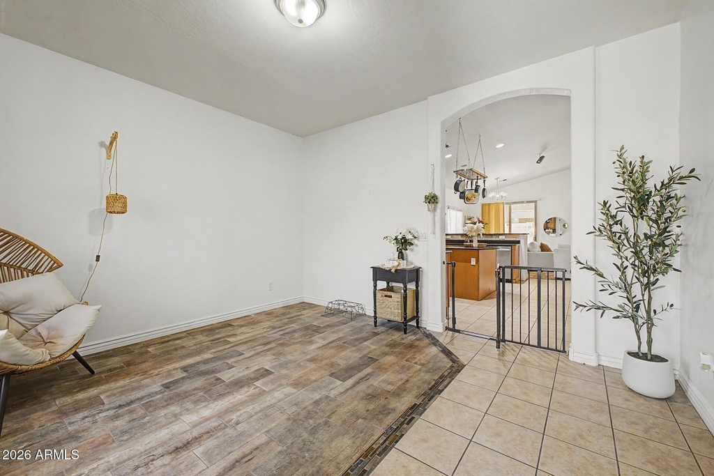731 W Mesquite Tree Lane - Photo 5