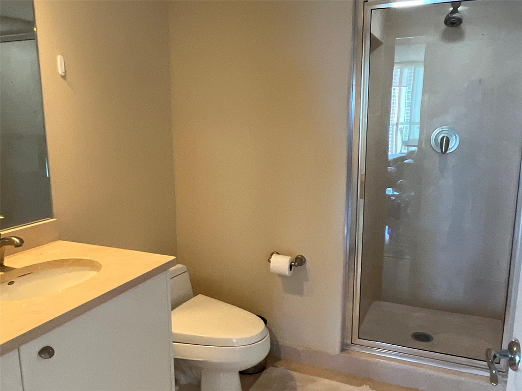 16500 Collins Avenue - Photo 26