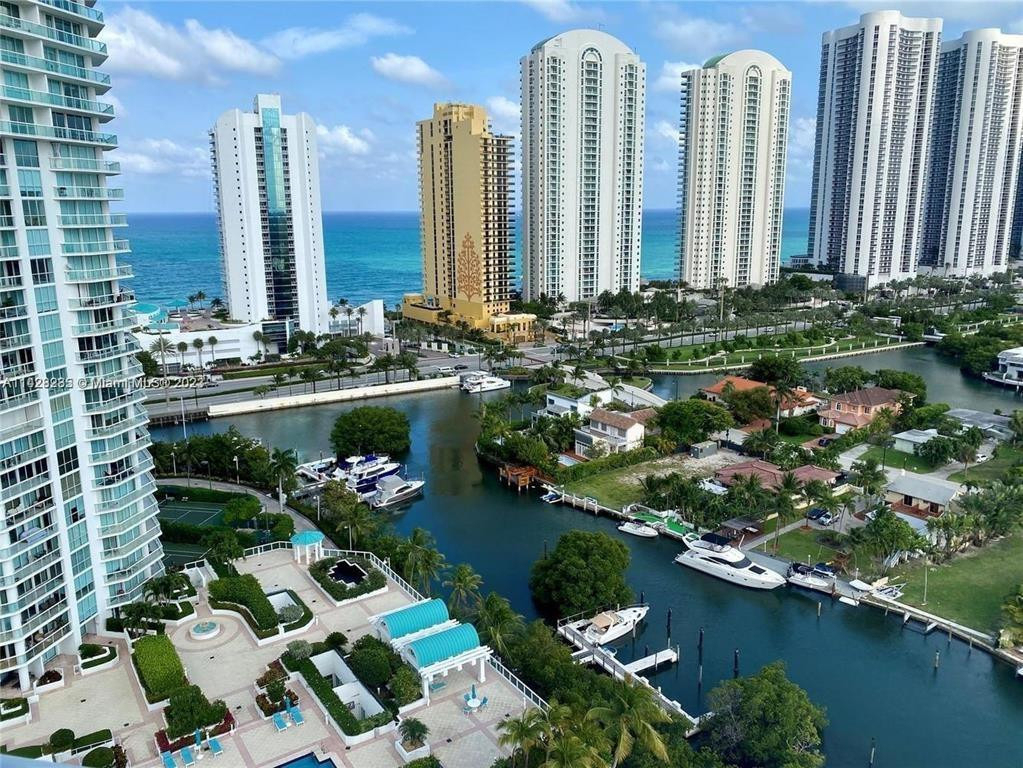 16500 Collins Avenue - Photo 2