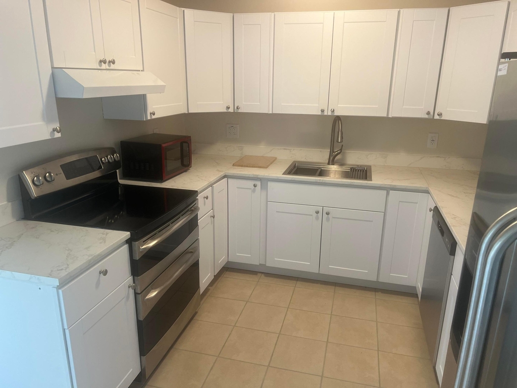 2410 Sw 44th Avenue - Photo 3