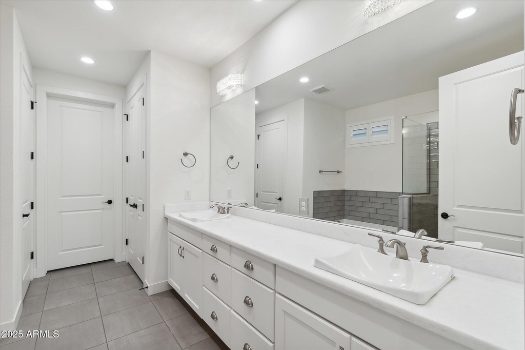 11342 N Jerome Street - Photo 36