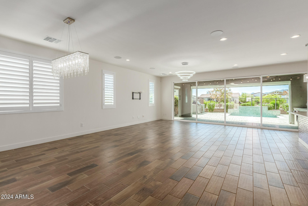 11342 N Jerome Street - Photo 28