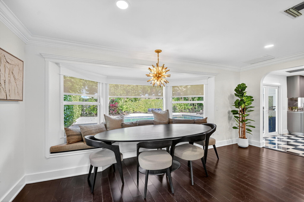 2900 Greenbriar Boulevard - Photo 11
