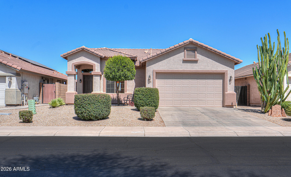 21563 N Greenway Road - Photo 0
