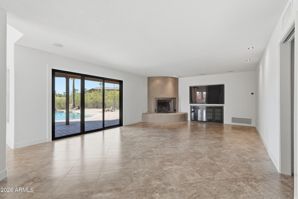 10643 N Indian Wells Drive - Photo 7