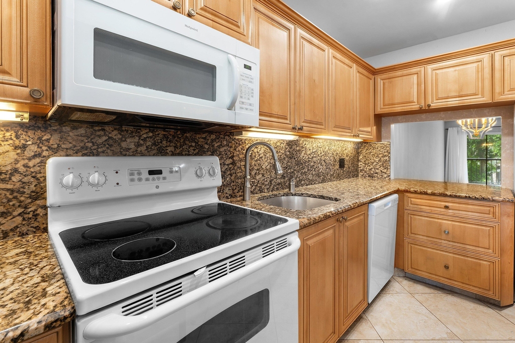 3605 S Ocean Boulevard - Photo 6